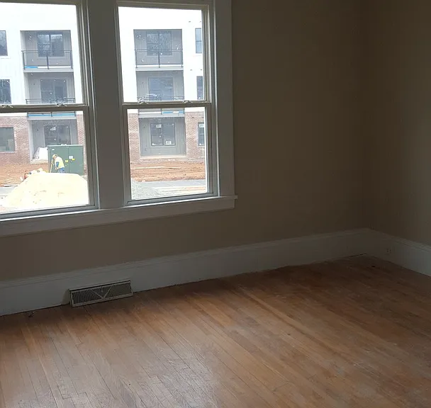 900 Walnut Ave — Photo 16