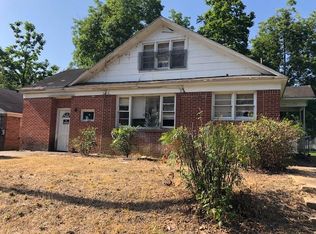 411 Burnett St, Aberdeen, MS 39730