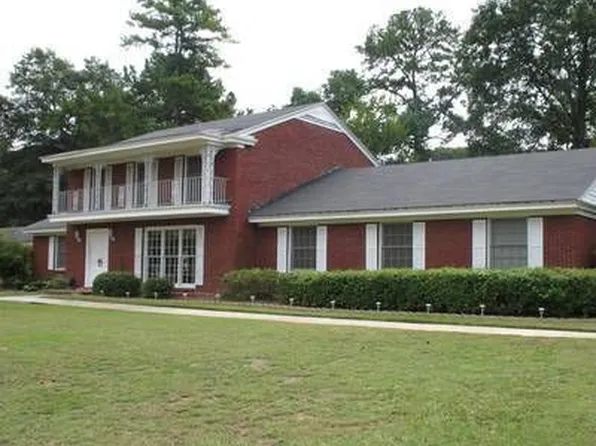 3908 Meredith Dr, Montgomery, AL 36109