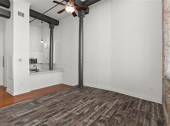 5th image of 920 Poeyfarre St APT 223