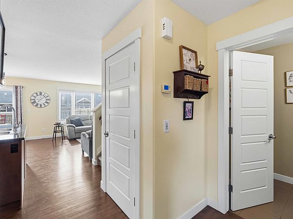 4th image of 7441 Ellesmere Way