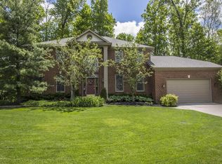 5530 Turnberry Dr, Westerville, OH 43082