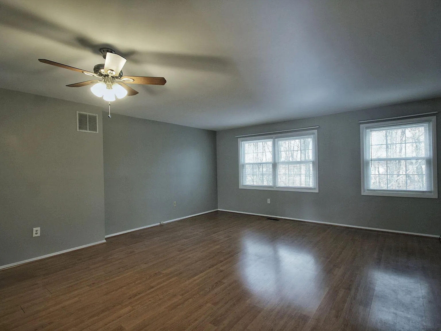 1613 Forest Hill Court — Photo 3