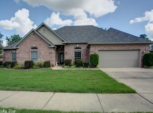 2815 Crooked Stick Dr, Benton, AR 72019