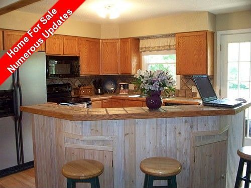 1st image of 626 Woodbine Pl