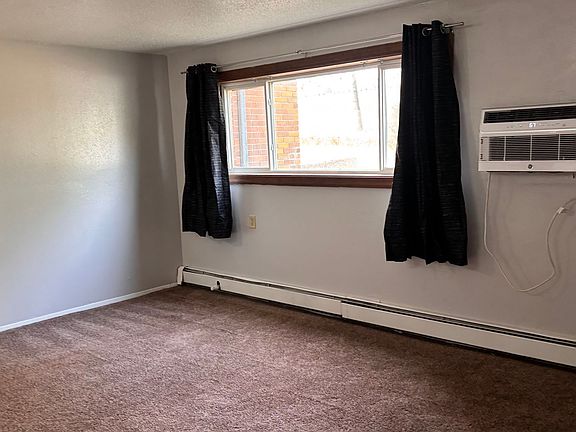 2nd image of 406 17th St NW APT 6