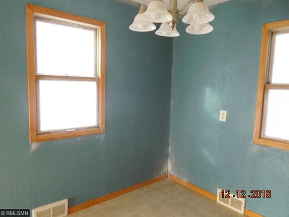 3rd image of 507 W Front St