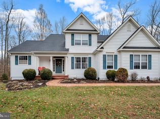 15 Summer Breeze Ln, Fredericksburg, VA 22406