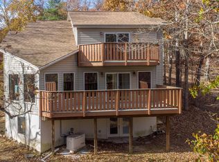 288 Mohawk Ln, Hedgesville, WV 25427