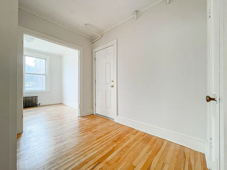 91 Saint Lawrence St #1 — Photo 26