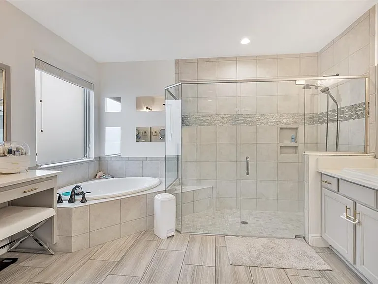 10720 Gawsworth Point — Photo 15