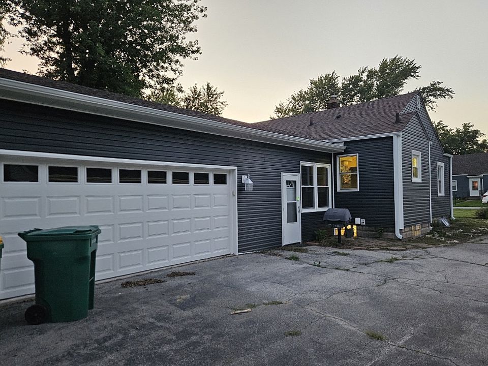 1st image of 24 Meadow Ln