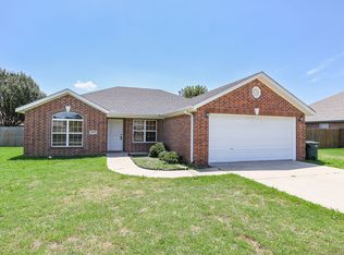 3897 W Mahogany Dr, Fayetteville, AR 72704