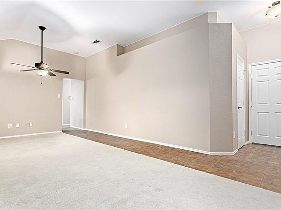5th image of 7228 Creekstone Dr