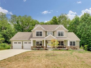 2860 Crows Nest Cir, Uniontown, OH