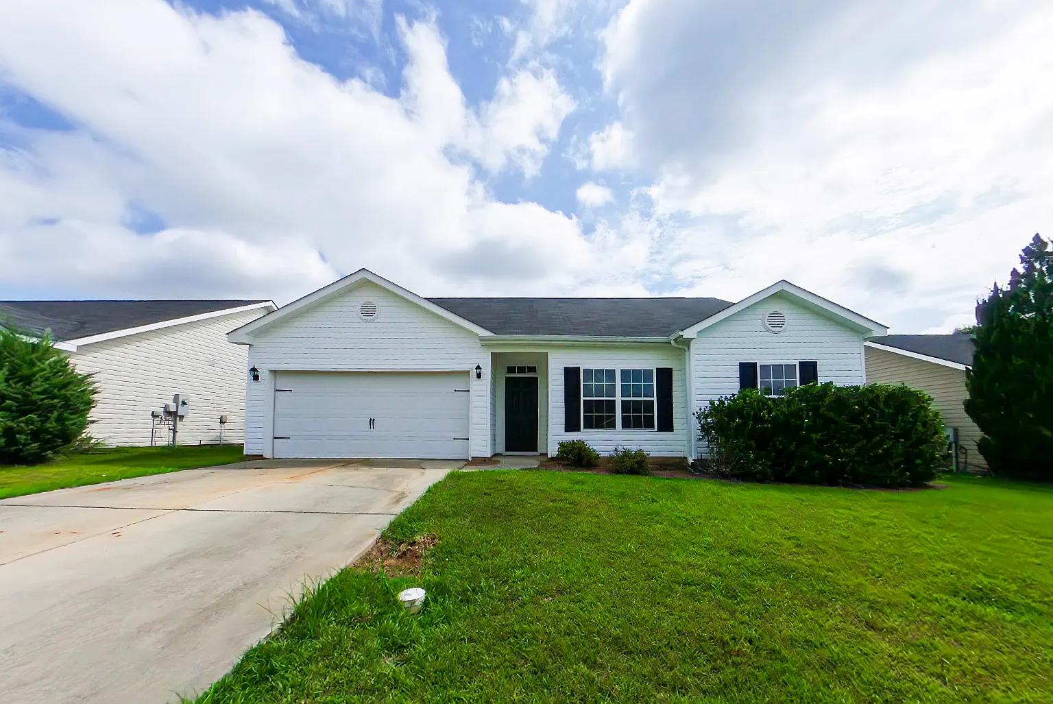 3 bed, 1551 sqft, $1,800 — Photo 1
