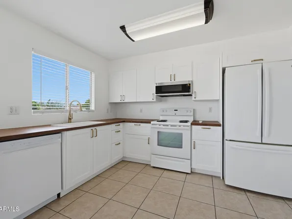 1126 W AUBURN Drive, Tempe, AZ 85283