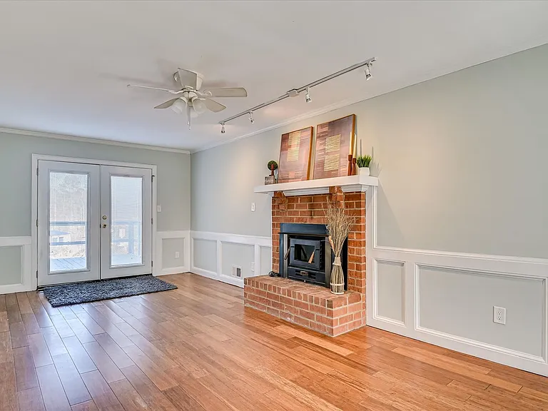 4367 Quail Creek Rd — Photo 10
