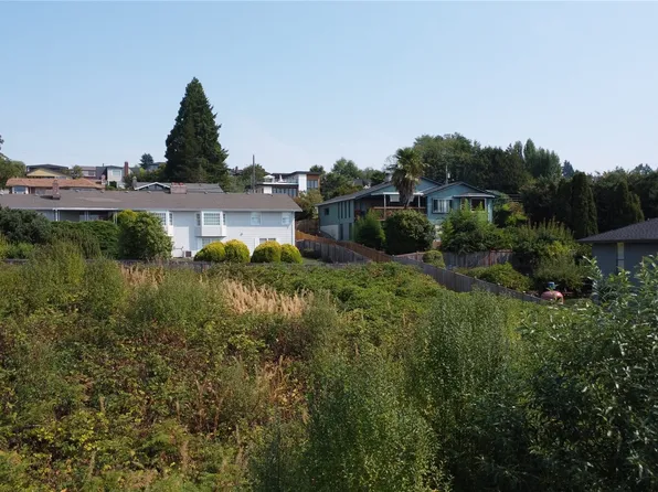 1503 S Brookside Terrace, Tacoma, WA 98465