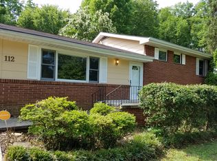 112 Cumberland View Dr, Oak Ridge, TN 37830