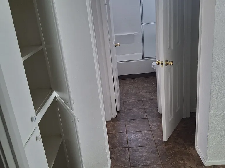 12628 Laurel St #B — Photo 7
