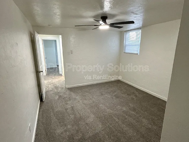 3209 Burton Ave SE #3219-1/2 — Photo 19