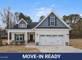 207 Tuskeegee Dr, Smithfield, NC 27577