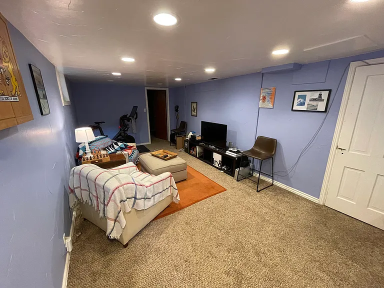 1395 S Lincoln St #1 — Photo 8