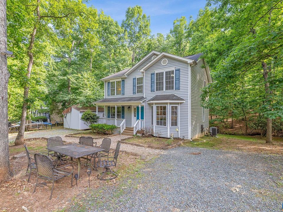 1st image of 9 Morewood Pl