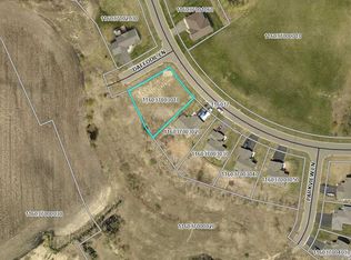 701 Daffodil Ave, Waverly, MN 55390