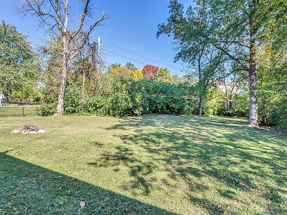 4th image of 8120 Rockwood Dr
