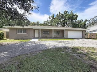 7123 Woodfield Dr, Tampa, FL 33617