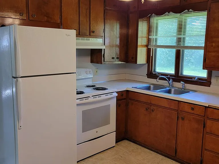 113 Emory Dr — Photo 12