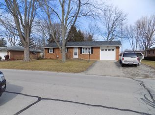 484 W Lincoln Dr, Greenville, OH 45331
