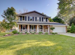 2509 Pendleton Pl, Waukesha, WI 53188