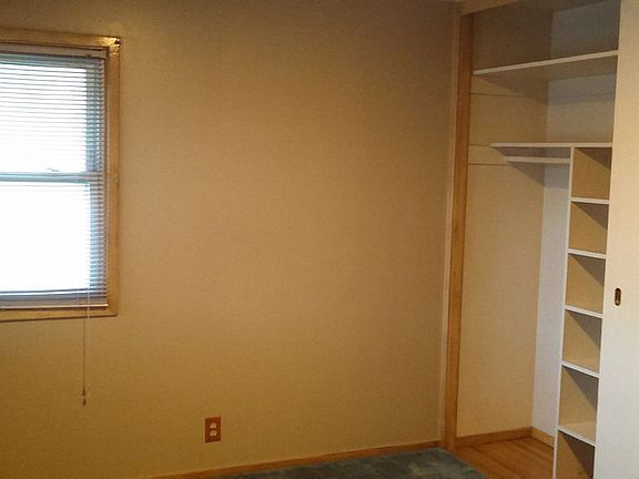 2nd image of 4045 Worthington Ave