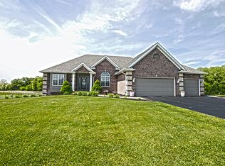 7081 Hawthorne Rdg, Roscoe, IL 61073