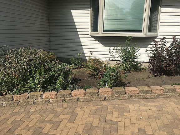 5th image of 326 Dakota Ave