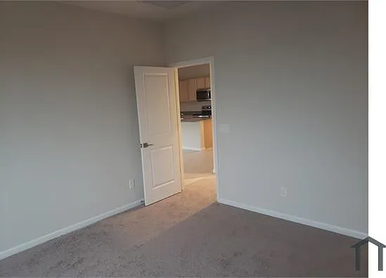 2029 E Kansas Dr — Photo 14