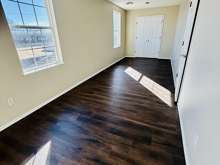 408 Sterling Pointe Way — Photo 8