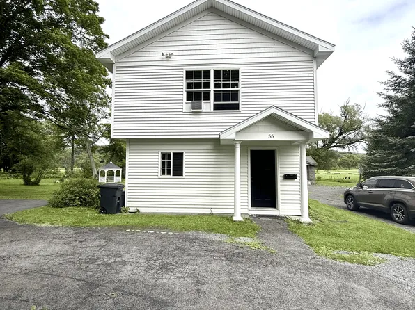 55 University Ave, Hamilton, NY 13346