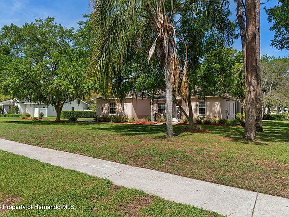 4th image of 331 Silas Ct