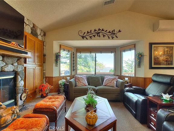 4th image of 1059 Mercury Way
