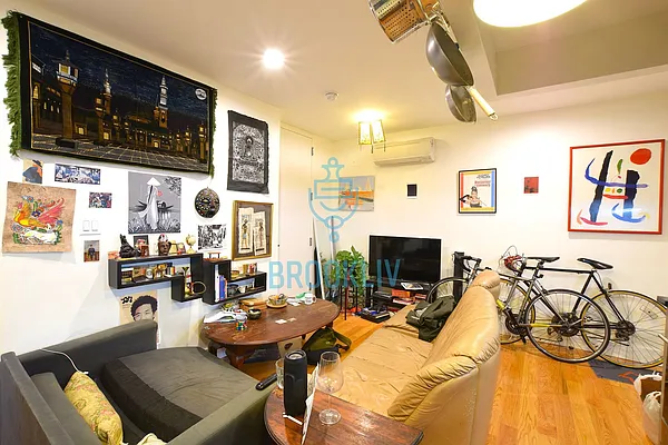 Rented by null | media 43