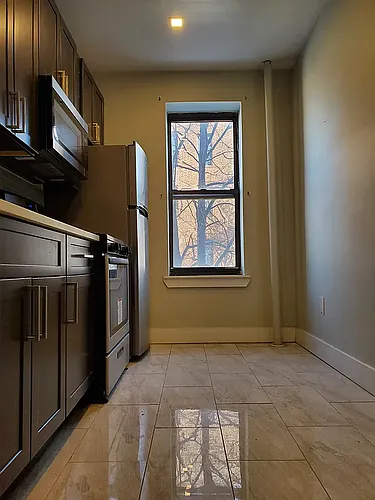 3420 Newkirk Ave #4R Photo 1