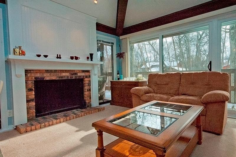 501 Abbey Springs Dr D, Fontana, WI 53125 Zillow