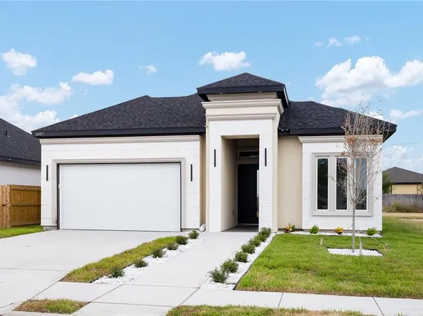 1307 S 9th St, Alamo, TX 78516