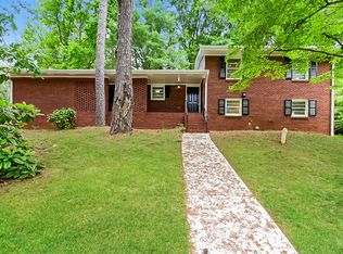 7015 Knollwood Dr, Morrow, GA 30260