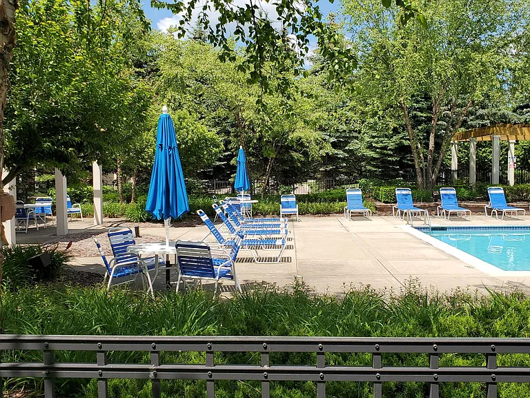 pool grounds