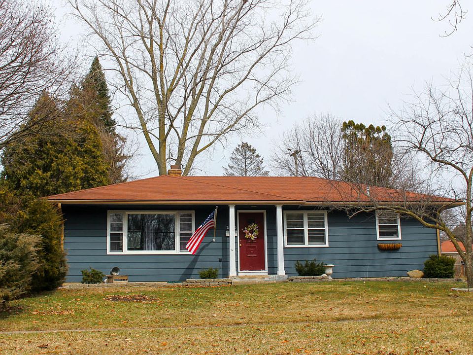 1st image of 2450 Cheshire Dr NE